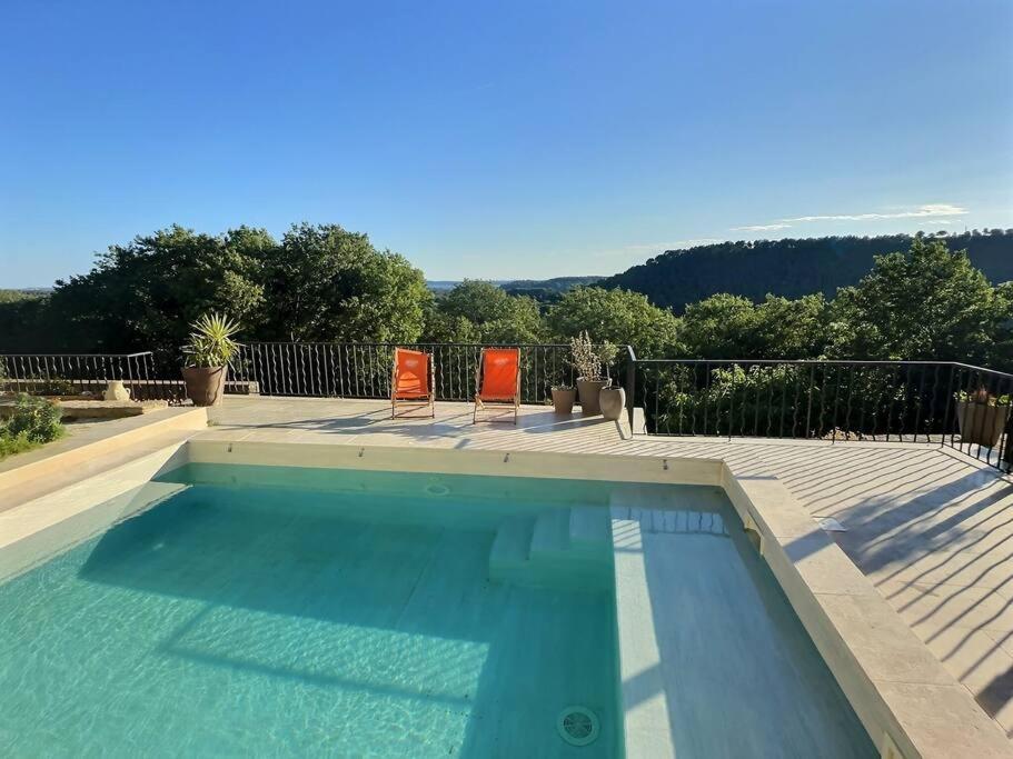 Sous Le « Figuier » Villa Cornillon-Confoux Exteriör bild